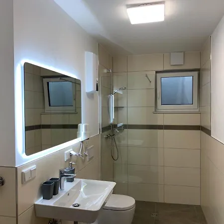 Apartment Niwas *